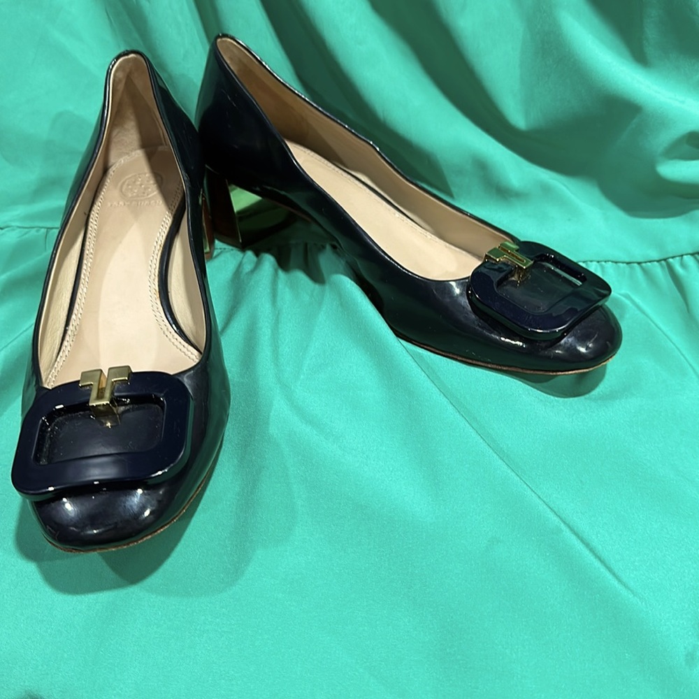 Tory Burch T-ring block heel